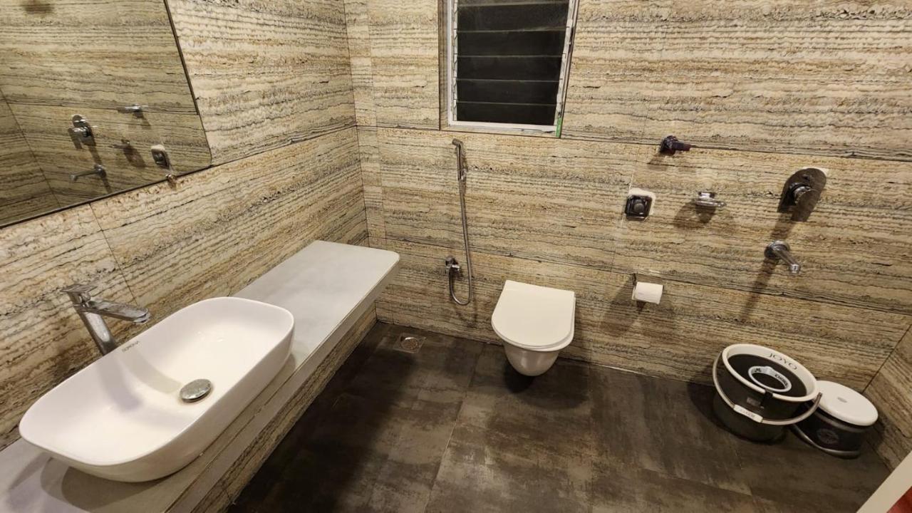 Coastal Bay Beach Resort Harnai Bagian luar foto